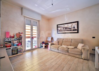 Foto 1 - Trilocale Via Garibaldi
 
8, Busnago - foto 1