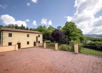 Foto 27 - Villa Via di Spazzavento
 
26, Scarperia e San Piero - photo 27