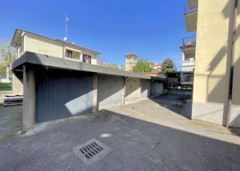 Box auto - Box via Tito Codevilla, Tortona - foto 1