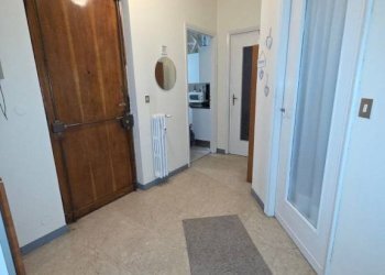 Ingresso - Three-room apartment via Roasio, 3, Torino (neighborhood Campidoglio) - photo 5