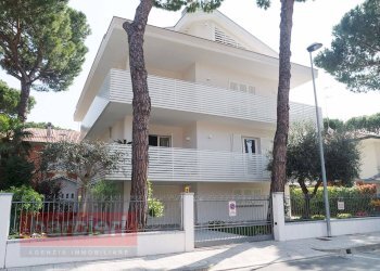 Foto 2 - Trilocale Via del Caravaggio
 
8, Cervia - foto 2