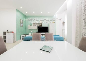 Salone - Appartamento via Eugenio Baroni, 4, Genova (zona Albaro) - foto 12