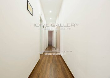 Corridoio - Appartamento via Eugenio Baroni, 4, Genova (zona Albaro) - foto 18