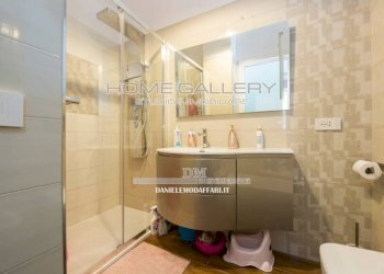 Bagno - Appartamento via Eugenio Baroni, 4, Genova (zona Albaro) - foto 26