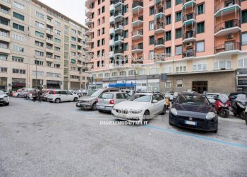 Zona - Appartamento via Eugenio Baroni, 4, Genova (zona Albaro) - foto 42