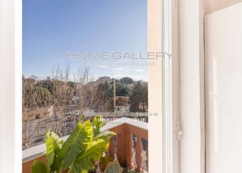 Vista - Appartamento piazza Giuseppe Rensi, Genova (zona Albaro) - foto 3