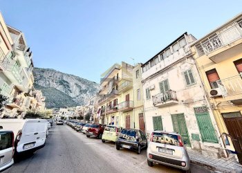 Foto 20 - Independent house Via Papa Giovanni Ventitreesimo
 
14, Capaci - photo 20