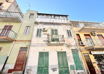 Foto 21 - Independent house Via Papa Giovanni Ventitreesimo
 
14, Capaci - photo 21