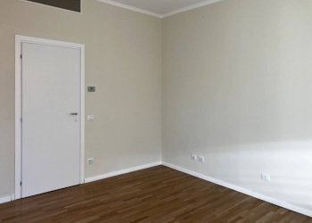 Camera da letto - Three-room apartment corso Vittorio Emanuele II, 18, Torino (neighborhood Centro) - photo 10