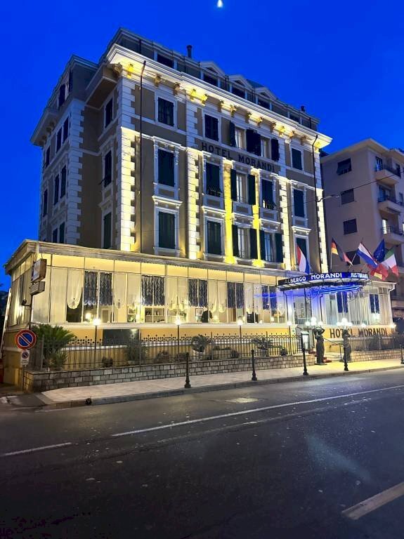 Facciata - Hotel Lungomare Imperatrice, 1, Sanremo - foto 3