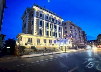 Facciata - Hotel Lungomare Imperatrice, 1, Sanremo - foto 5