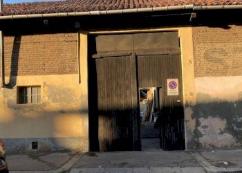 Facciata - Magazzino via Giacomo Durando, 6, Torino - foto 3