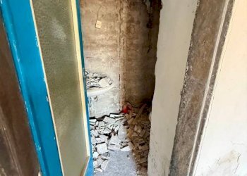 Corridoio - Casa indipendente via Cadelè Bricollo, 68, Serra Riccò - foto 9