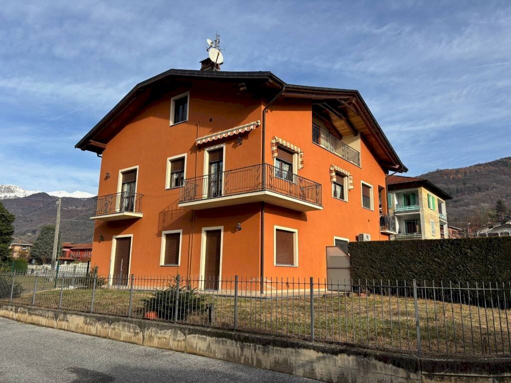 Facciata - Attico via Nazionale, 126, Pinasca - foto 1