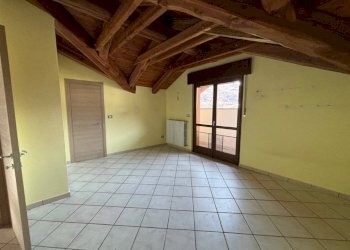 Camera da letto - Attico via Nazionale, 126, Pinasca - foto 11