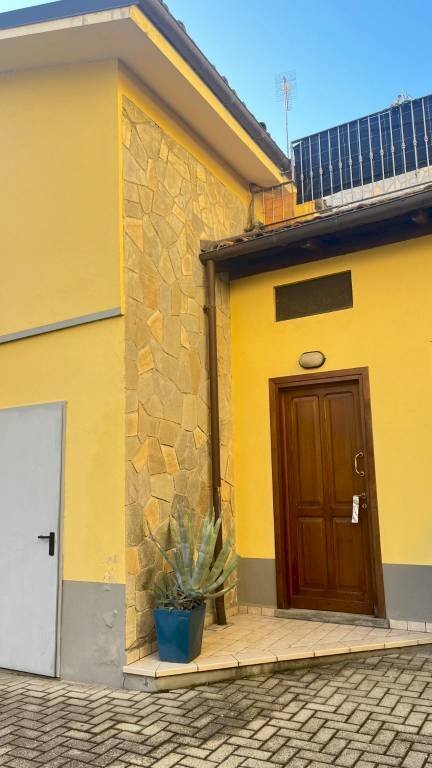 Facciata - Bilocale San Damiano d'Asti - foto 3