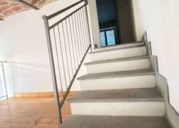 Scala - Bilocale San Damiano d'Asti - foto 11