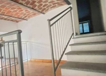 Scala - Bilocale San Damiano d'Asti - foto 12