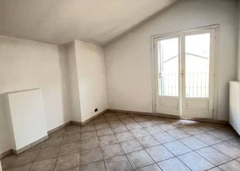 Camera da letto - Two-room apartment San Damiano d'Asti - photo 23