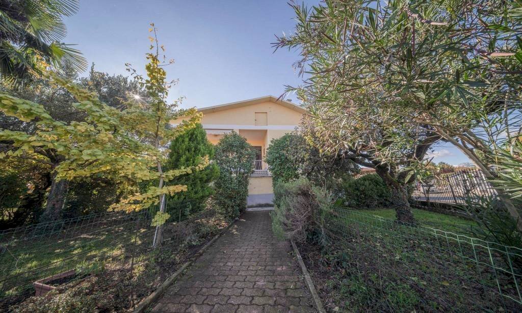 Giardino - Villa via Umberto I, 99, Rivalta di Torino - photo 2