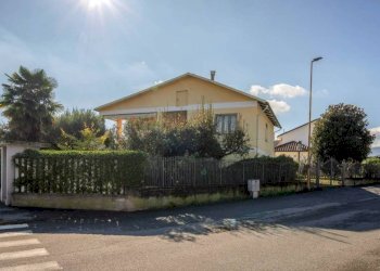 Zona - Villa via Umberto I, 99, Rivalta di Torino - foto 1