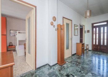 Ingresso - Villa via Umberto I, 99, Rivalta di Torino - foto 13