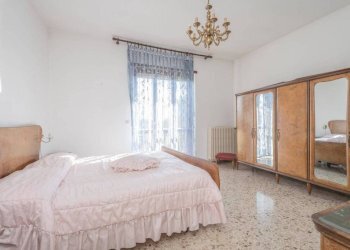 Camera da letto - Villa via Umberto I, 99, Rivalta di Torino - foto 32