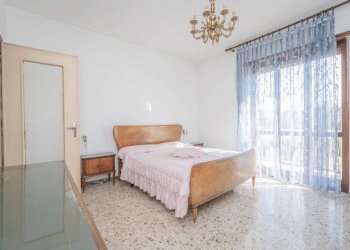 Camera da letto - Villa via Umberto I, 99, Rivalta di Torino - foto 33