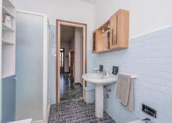 Bagno - Villa via Umberto I, 99, Rivalta di Torino - foto 36