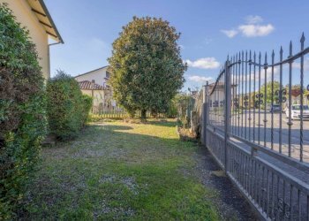 Giardino - Villa via Umberto I, 99, Rivalta di Torino - foto 40