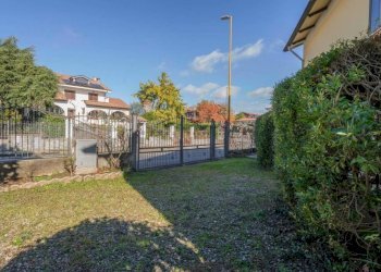 Giardino - Villa via Umberto I, 99, Rivalta di Torino - foto 43