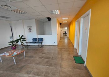 Ufficio - Negozio via Chieri, 62, Pino Torinese - foto 5