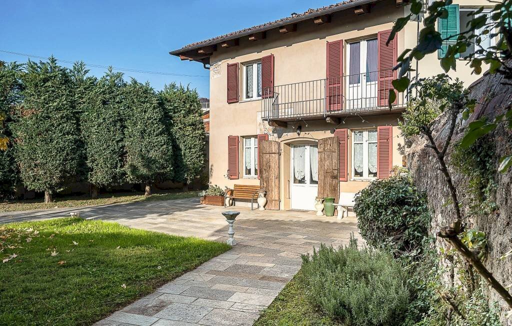 Giardino - Villa via Cesare Benevello, Rivalta di Torino - foto 1