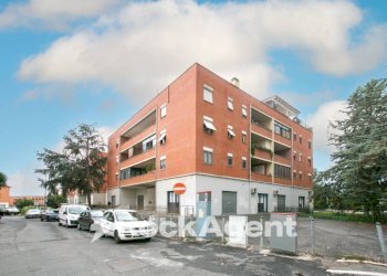 Zona - Attico via Rosata, 55, Guidonia Montecelio - foto 1