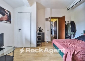 Camera da letto - Bilocale via del Triumvirato, 43, Bologna (zona Borgo Panigale) - foto 11