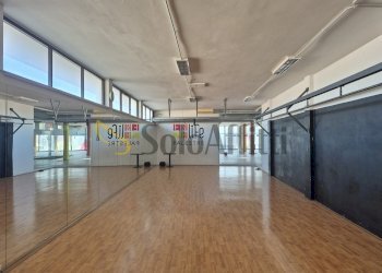 20251009_095502.jpg - Locale Commerciale Montesilvano - foto 14