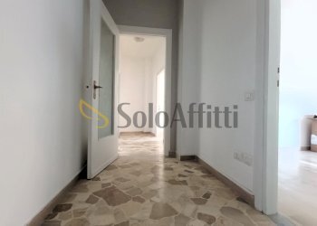 Ingresso.jpg - Trilocale Via Giacomo Matteotti, Parabiago - foto 12