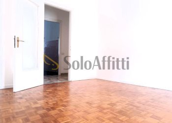 Camera.jpg - Trilocale Via Giacomo Matteotti, Parabiago - foto 20