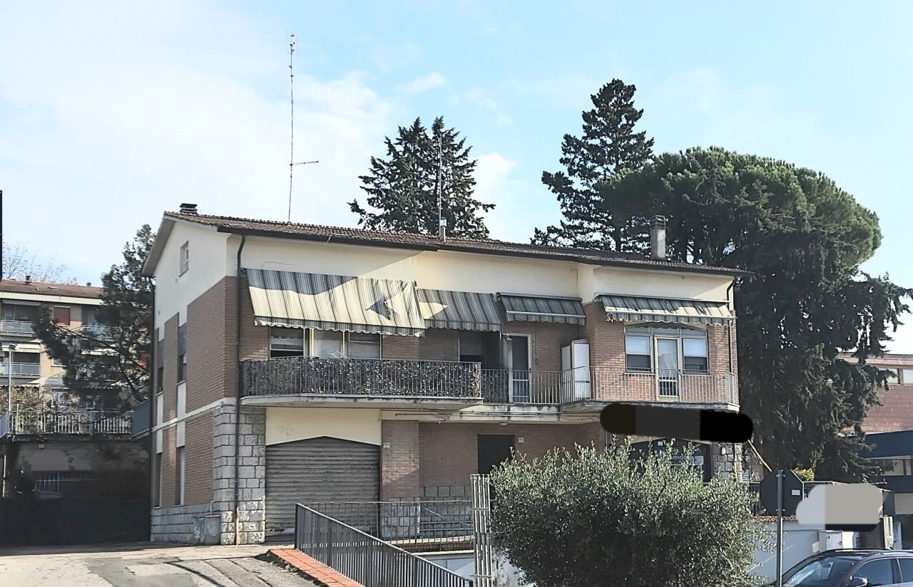 facciata - Trilocale Via Settevalli 296, Perugia - foto 2