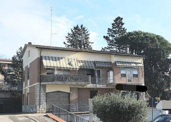 facciata - Trilocale Via Settevalli 296, Perugia - foto 2