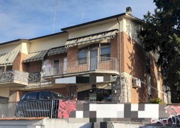 facciata - Trilocale Via Settevalli 296, Perugia - foto 20