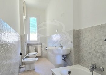 RIVA RENO-AFFITTO-APPARTAMENTO CON VISTA PANORAMIC - Quadrilocale Bologna (zona Centro Storico) - foto 19