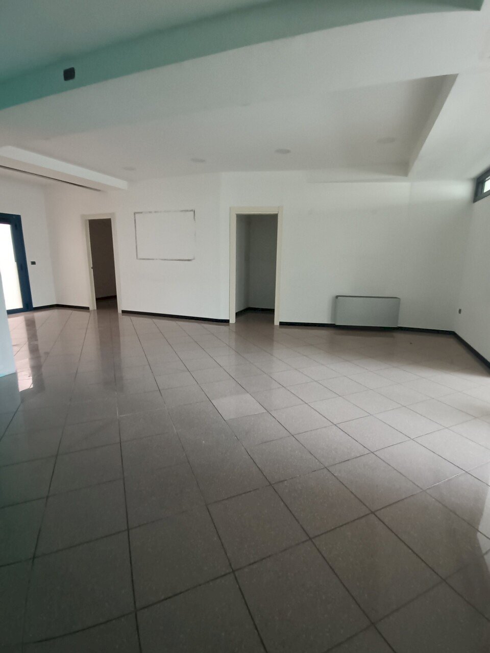 sala ingresso - Ufficio Via Nazario Sauro 162, San Benedetto del Tronto - foto 3