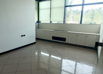 stanza - Ufficio Via Nazario Sauro 162, San Benedetto del Tronto - foto 5