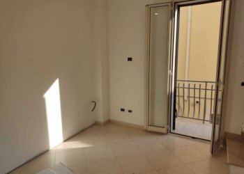 PHOTO-2025-12-10-11-48-14 (5).jpg - Quadrilocale Via Cesare Beccaria 93, Mola di Bari - foto 14