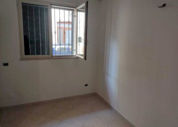 PHOTO-2025-12-10-11-48-15 (6).jpg - Quadrilocale Via Cesare Beccaria 93, Mola di Bari - foto 21