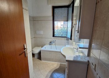 1000273932.jpg - Appartamento Via G. di Vittorio 3, Morlupo - foto 23