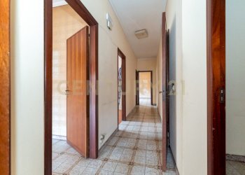 Via Monsignor Salvatore Bella 2 (19).jpg - Trilocale Via Monsignor Salvatore Bella 2, Aci Catena - foto 15