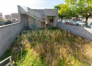 Via Alfred Nobel 84 (18).jpg - Locale Commerciale Via Alfred Nobel snc, Misterbianco - foto 25