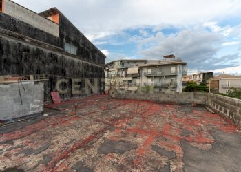 Via B.S.Di Stefano 8 (64).jpg - Villa Via Brigadiere Salvatore di Stefano 8, Catania - foto 3